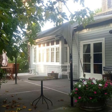 Bed and Breakfast Irongate Retreat à Hastings Extérieur photo